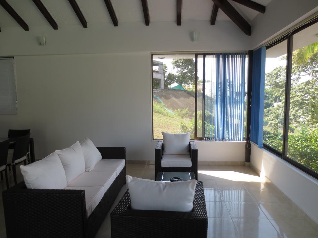 Villa Casa El Peñon Girardot Habitación foto