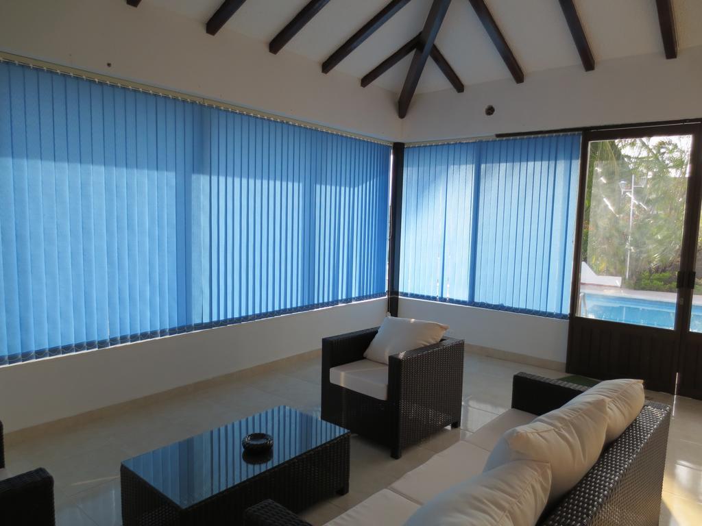 Villa Casa El Peñon Girardot Habitación foto